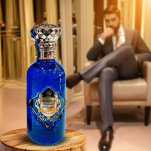 صورة عطر نسائي بجودة عالية